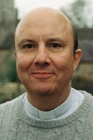 الممثل Paul Chahidi