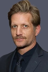 الممثل Paul Sparks