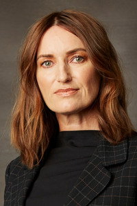 الممثل Paula Penfold