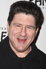 الممثل Peter Apps