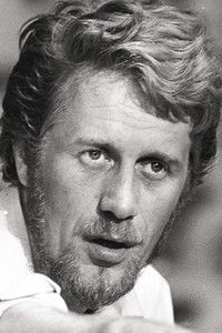 المخرج Peter Collinson