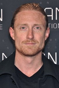 الممثل Peter Eggers