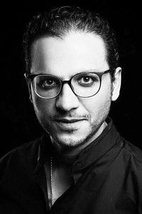 المخرج Peter Mimi