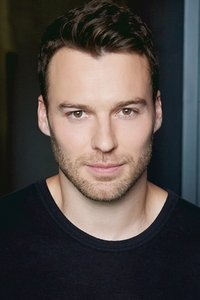 الممثل Peter Mooney