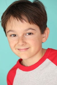 الممثل Pressly James Crosby