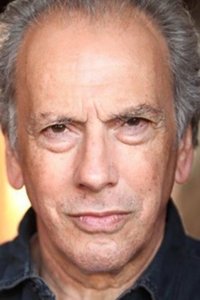 الممثل Raad Rawi