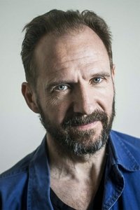 الممثل Ralph Fiennes