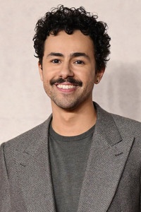 الممثل Ramy Youssef