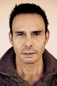 الممثل Raoul Max Trujillo
