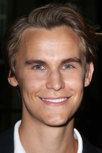 الممثل Rhys Wakefield