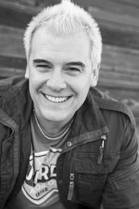 المخرج Rich Wilkes