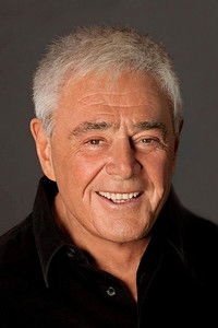 المخرج Richard Donner