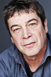 الممثل Richard Hawley