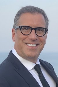 المخرج Richard LaGravenese