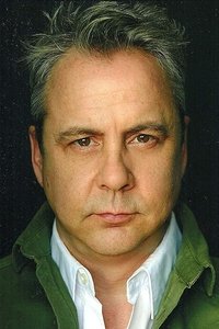 الممثل Richard Waugh