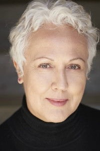 الممثل Rima Te Wiata