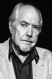 المخرج Robert Altman