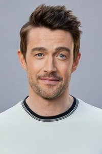 الممثل Robert Buckley