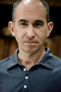 المخرج Robert C. Cooper