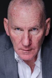 المخرج Robert Morgan