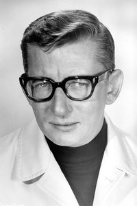 المخرج Robert Mulligan