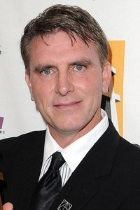 المخرج Robert Stromberg