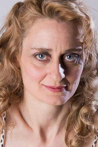 الممثل Romina Pinto