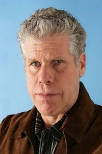 الممثل Ron Perlman