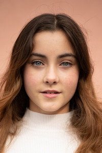الممثل Roosmarijn van der Hoek