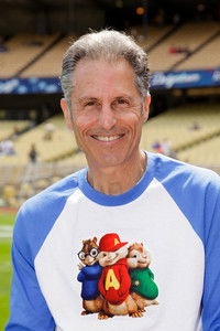 الممثل Ross Bagdasarian Jr.