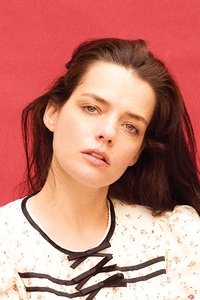 الممثل Roxane Mesquida