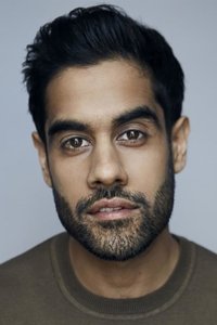 الممثل Sacha Dhawan
