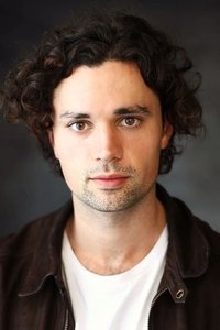 الممثل Sam Delich