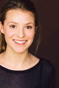 المخرج Samantha Jayne