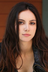 الممثل Samantha Robinson