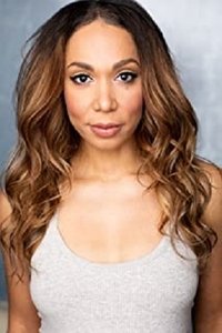 الممثل Sarah Hollis