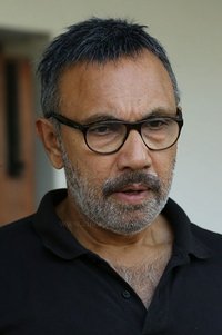 الممثل Sathyaraj