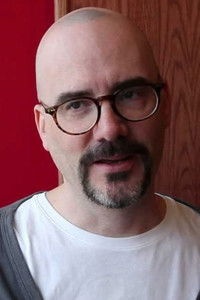 المخرج Sean Garrity