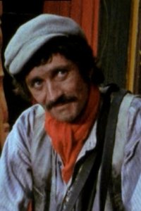 الممثل Sean Lynch