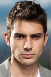 الممثل Sebastian Eslava