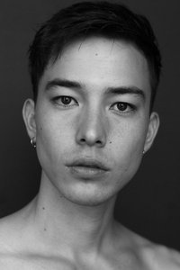 الممثل Sen Mitsuji