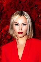 الممثل Serena Kerrigan