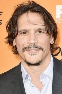 الممثل Sergio Peris-Mencheta