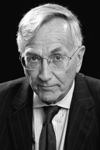 الممثل Seymour Hersh