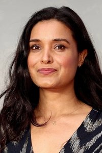 الممثل Shelley Conn