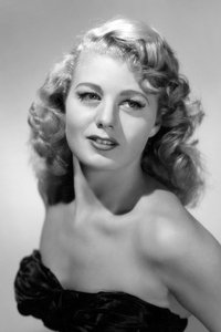 الممثل Shelley Winters