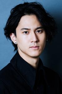 الممثل Shunsuke Takeuchi