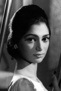 الممثل Simi Garewal
