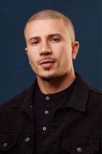 المخرج Solvan Naim