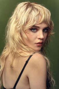 الممثل Sophie Thatcher